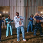 Photogramme extrait du clip "Unavailable", de Davido en featuring avec Musa Keys