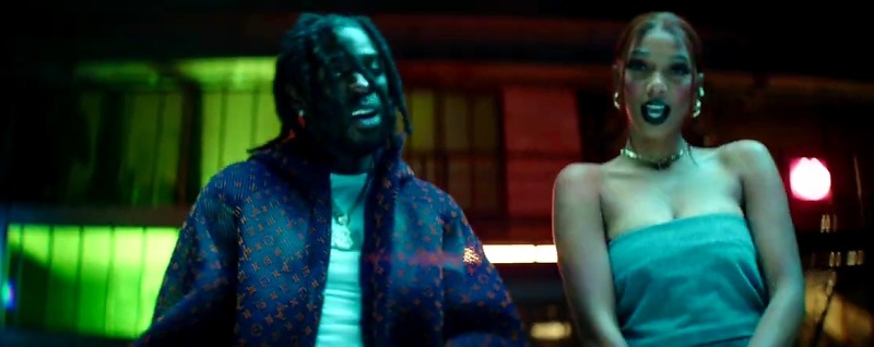 Photo extraite du clip "200 KM/H", interprété par Ronisia et Gazo